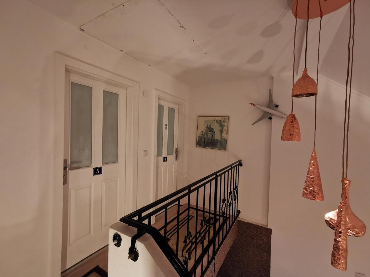 Pension Foehrenhain Gerasdorf bei Wien Exterior photo